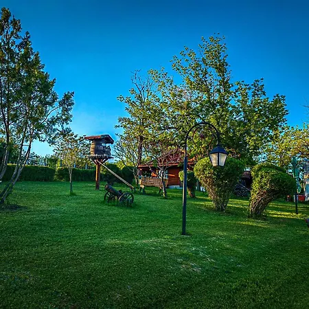 Guest House Complex Kosharite