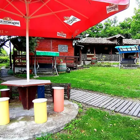 Guest House Complex Kosharite Holiday home *