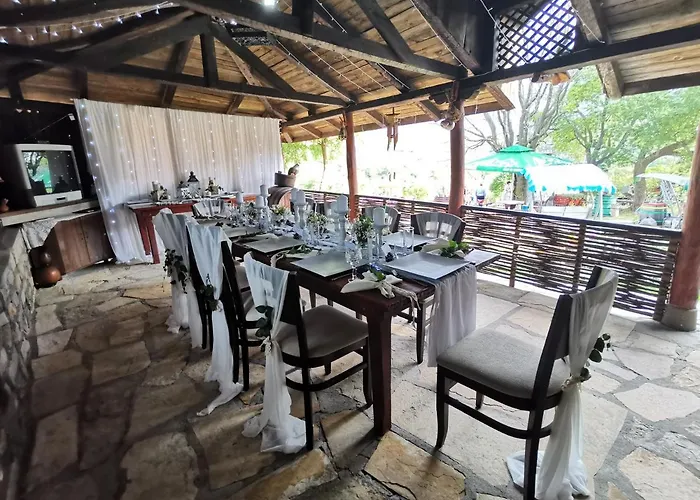 Semesterbostad Complex Kosharite